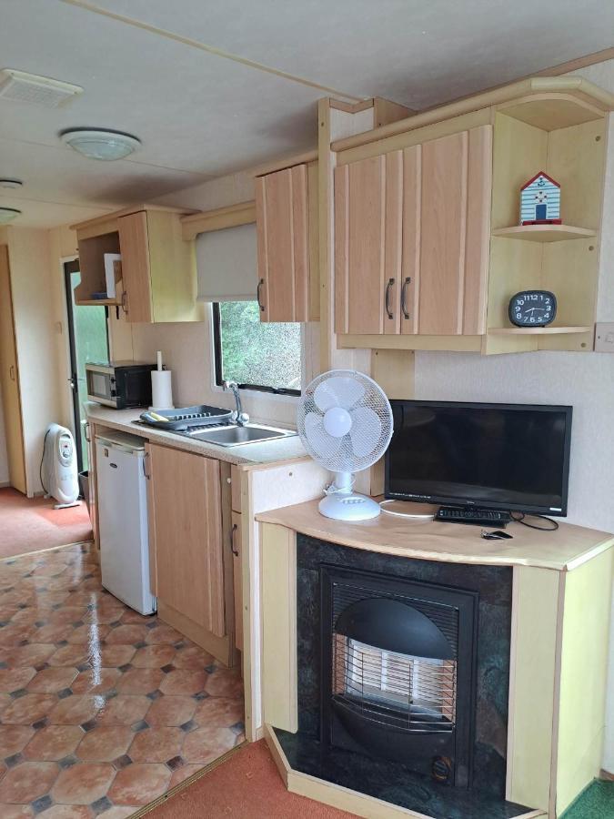 Cosy Caravan At Blackmoor Farm Ludchurch Exteriér fotografie